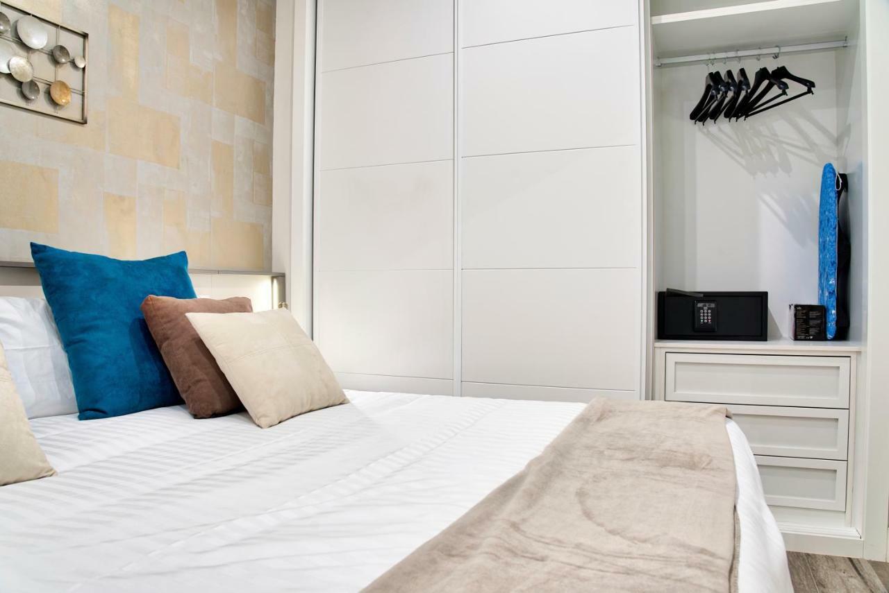 Apartamentos Cava Baja Madrid Exterior foto